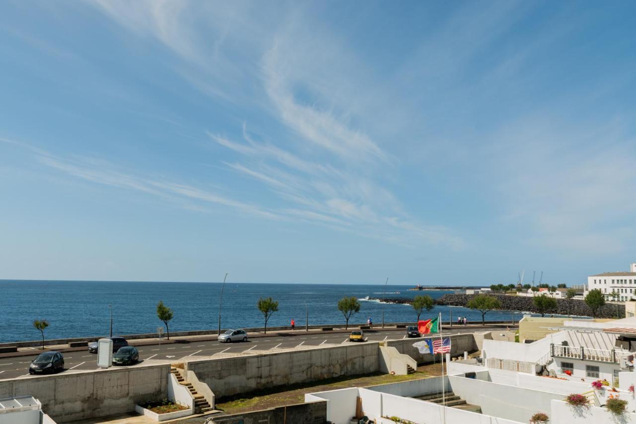 Ocean House Apartment ปอนตาเดลกาดา ภายนอก รูปภาพ